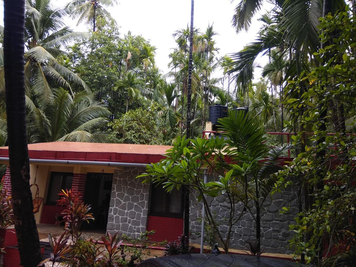 Nivaant @ Vicharays Apartment Alibag Luaran gambar