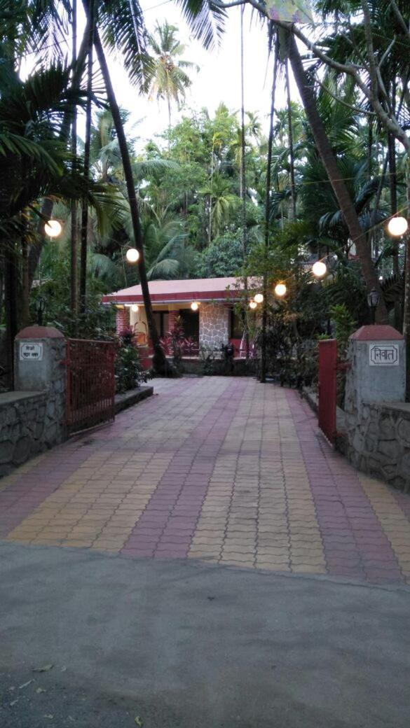 Nivaant @ Vicharays Apartment Alibag Luaran gambar